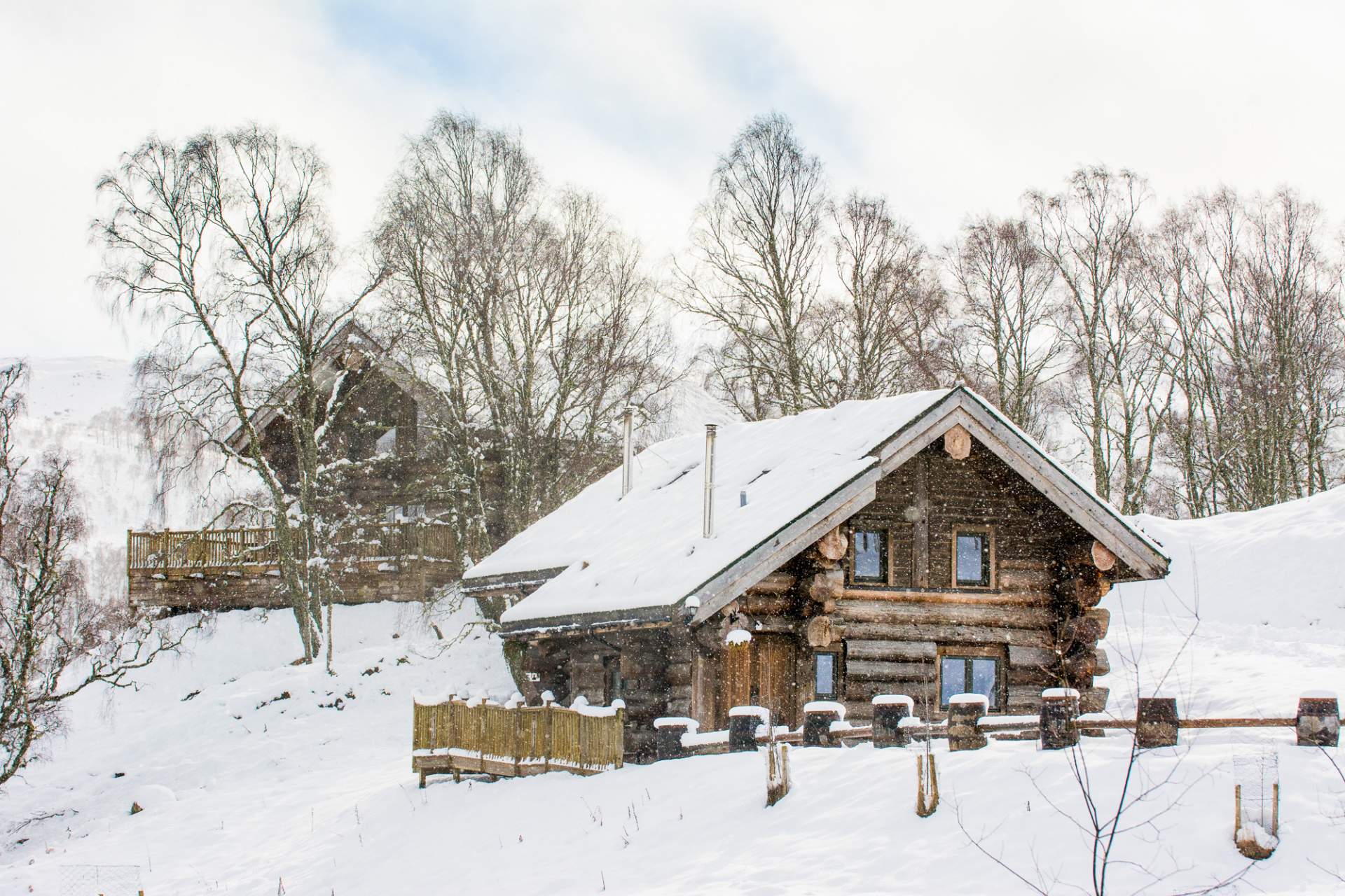 Eagle Brae Cabin in the snow